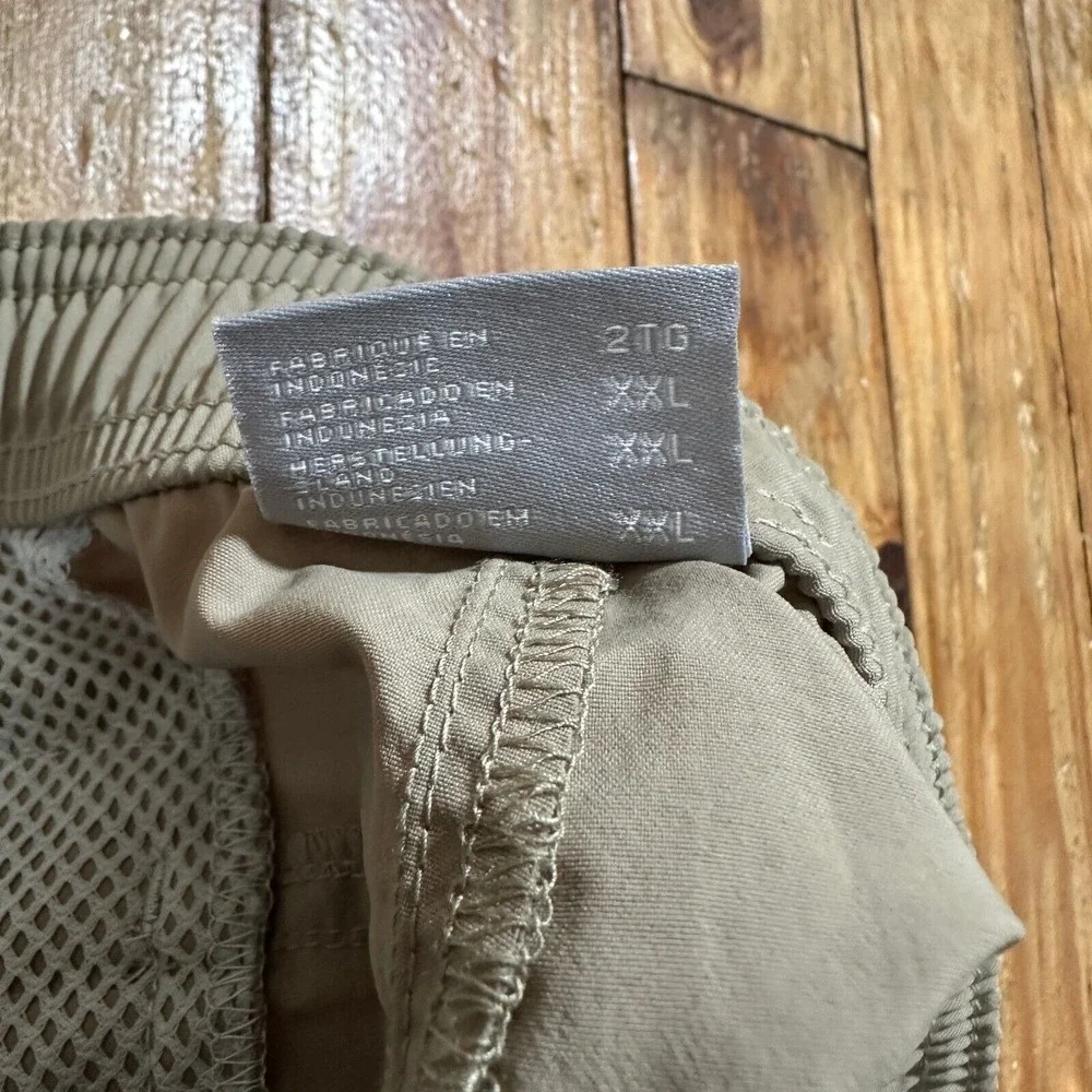 NWT Columbia Shorts Womens 2XL Khaki Sandy‎ River Pull On Hiking Camp Outdoors